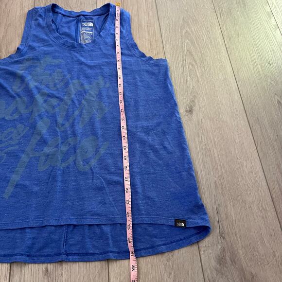 The North Face Women’s Blue Racerback Tank Sz L - Picture 6 of 6